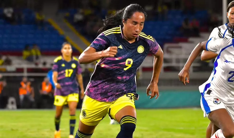 El F Tbol Femenino S Vende La Colombiana Mayra Ram Rez Se Convirti