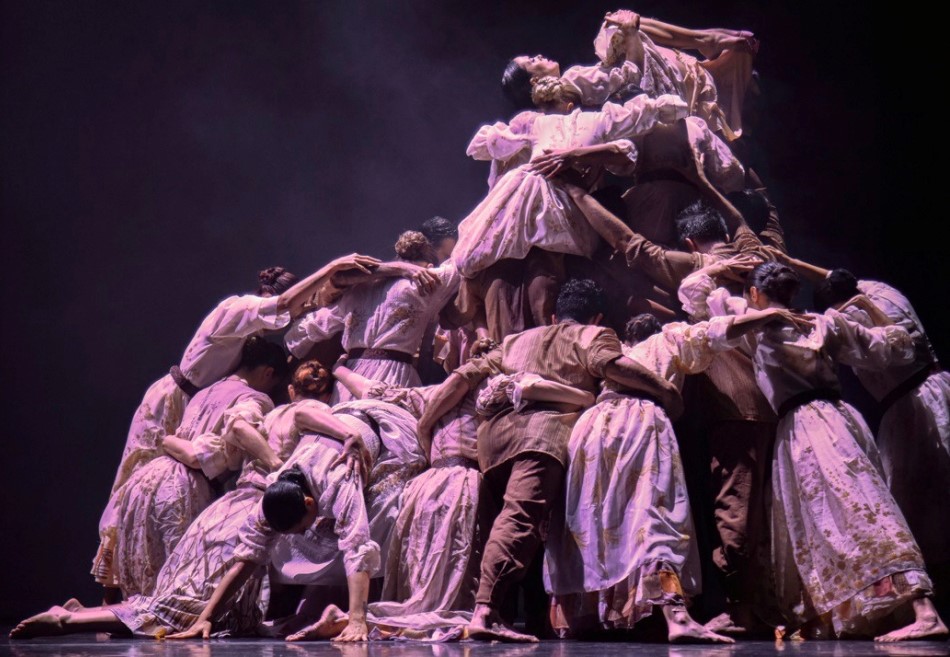 Cada semana te ofrecemos la programación cultural de Nota al Pie en la Ciudad de Buenos Aires, como la presentación del Ballet Folklórico Nacional con la Gala 34° Aniversario, en la sala María Guerrero del Teatro Nacional Cervantes. Crédito: @cervantestna