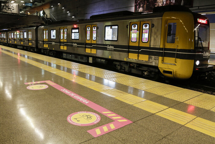 escabiosis en el subte b