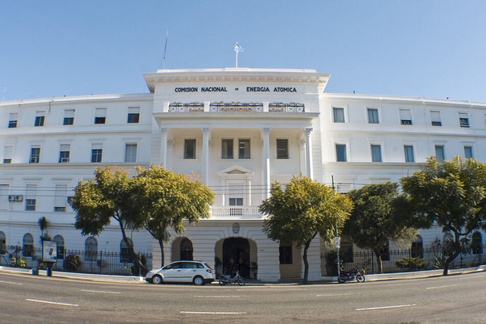 frente edificio sede central 1