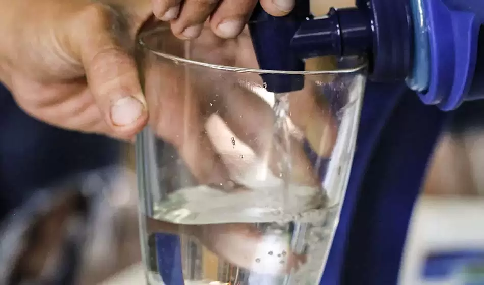 Por el Agua Limpia en las Escuelas