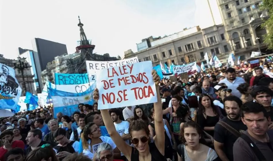 Ley de Medios, otro de los puntos atacados por el DNU de Milei 1