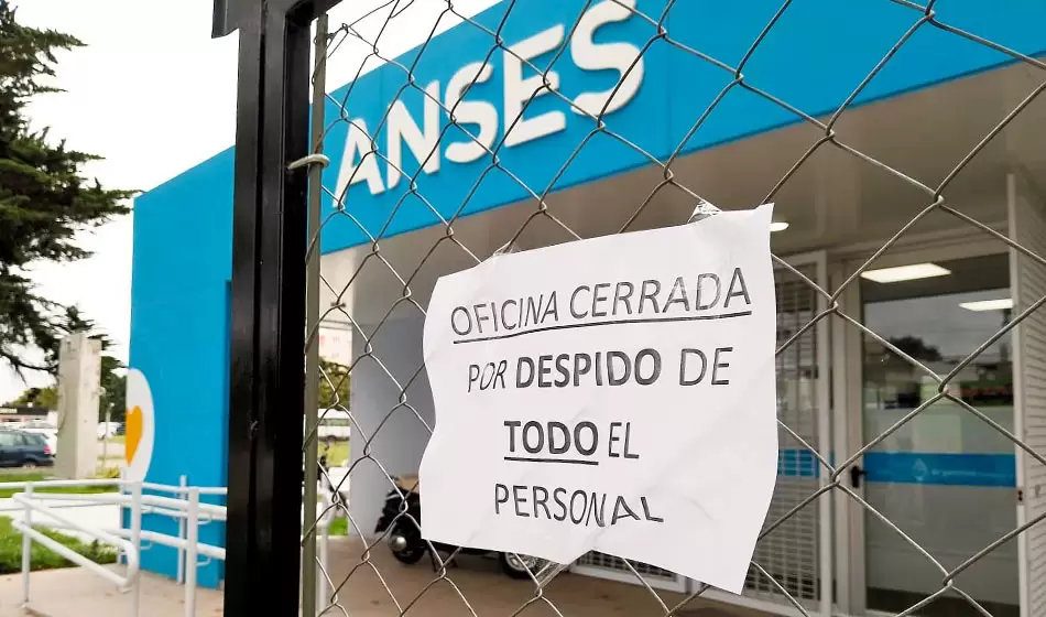 destcada Despidos masivos en el SMN y el Anses lacapitalmdp.com